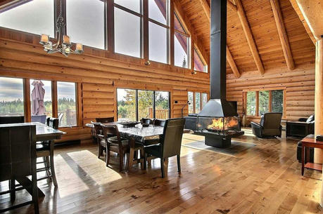 Transform Your Log Home with Inspiring Indoor Entertainment Spaces